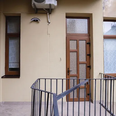 Del Rey Comfort Apartamento Leópolis